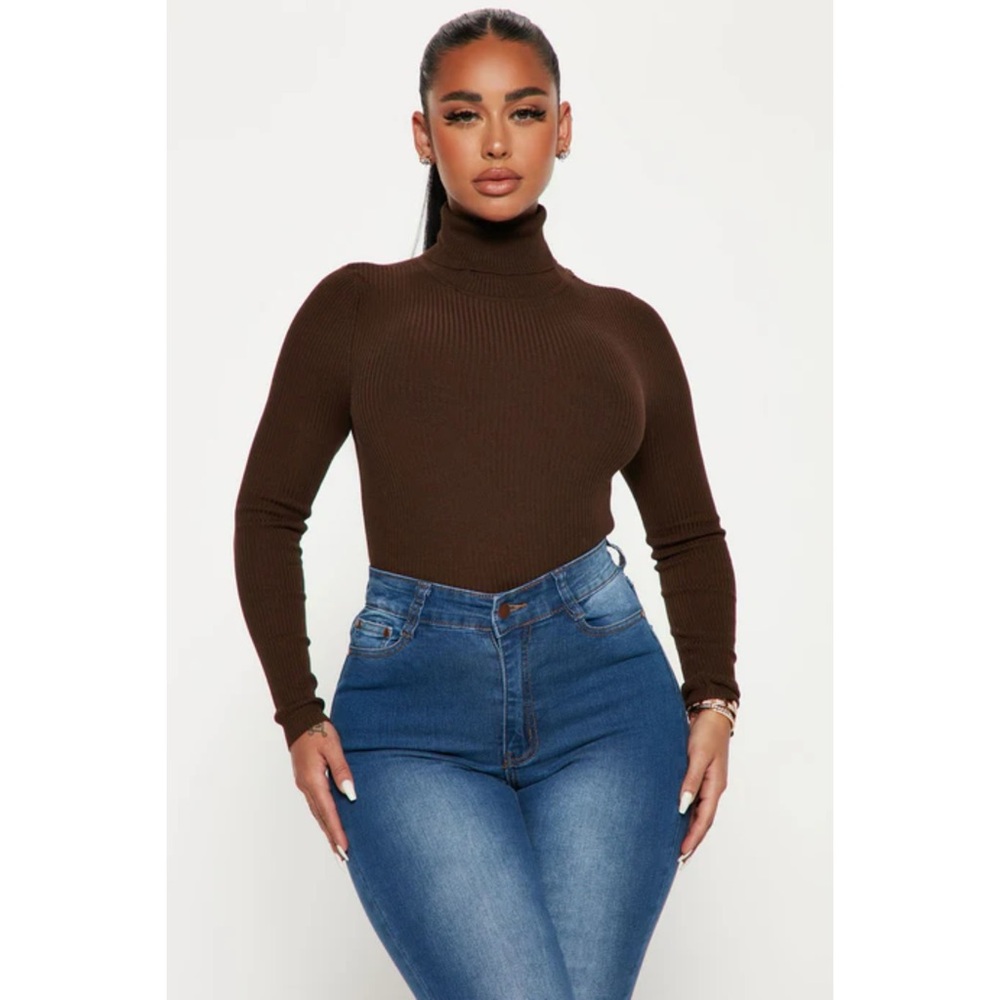 NWT Fashion Nova Brown Ribbed Turtleneck Sweater